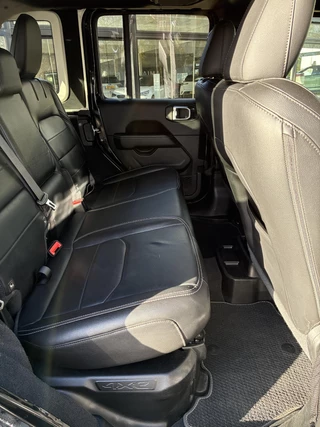 Jeep Wrangler – thumbnail 36