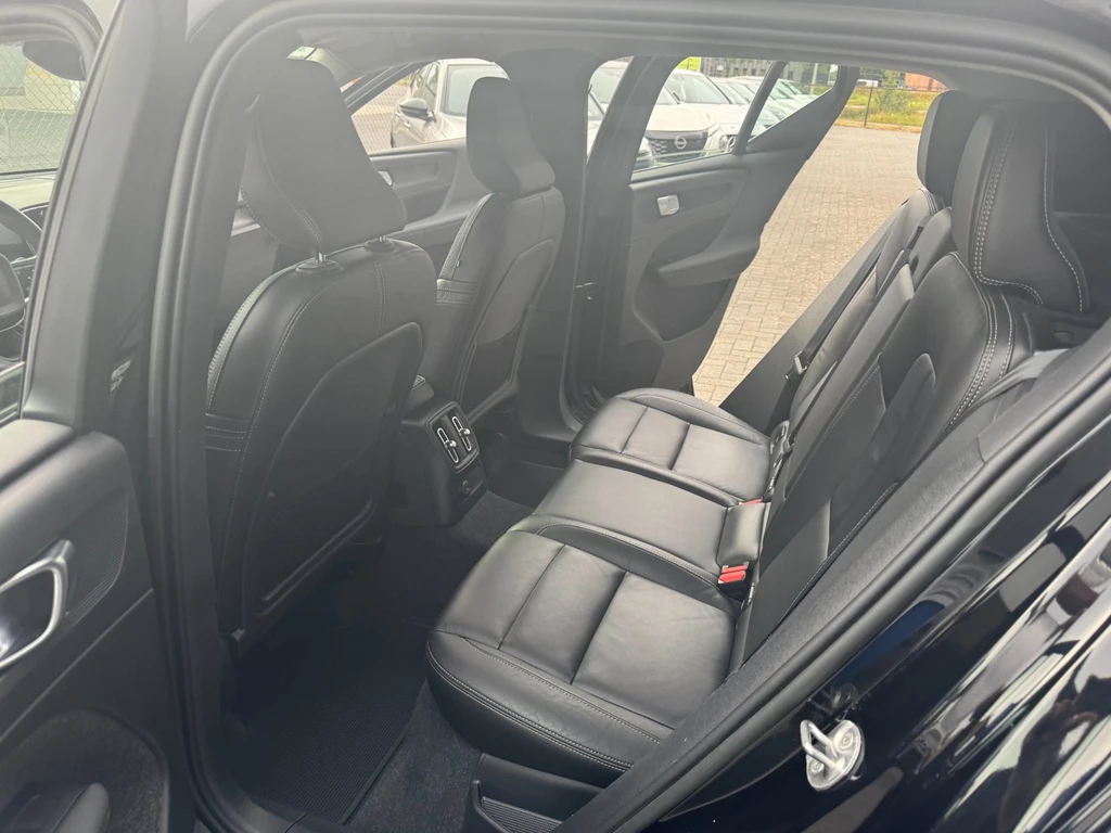 Volvo XC40 – foto 30