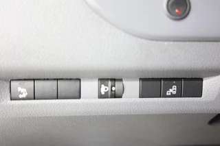 Opel Vivaro – thumbnail 16