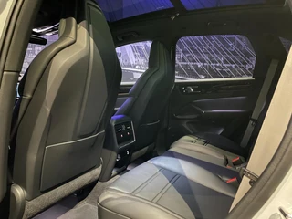 Porsche Cayenne – thumbnail 32