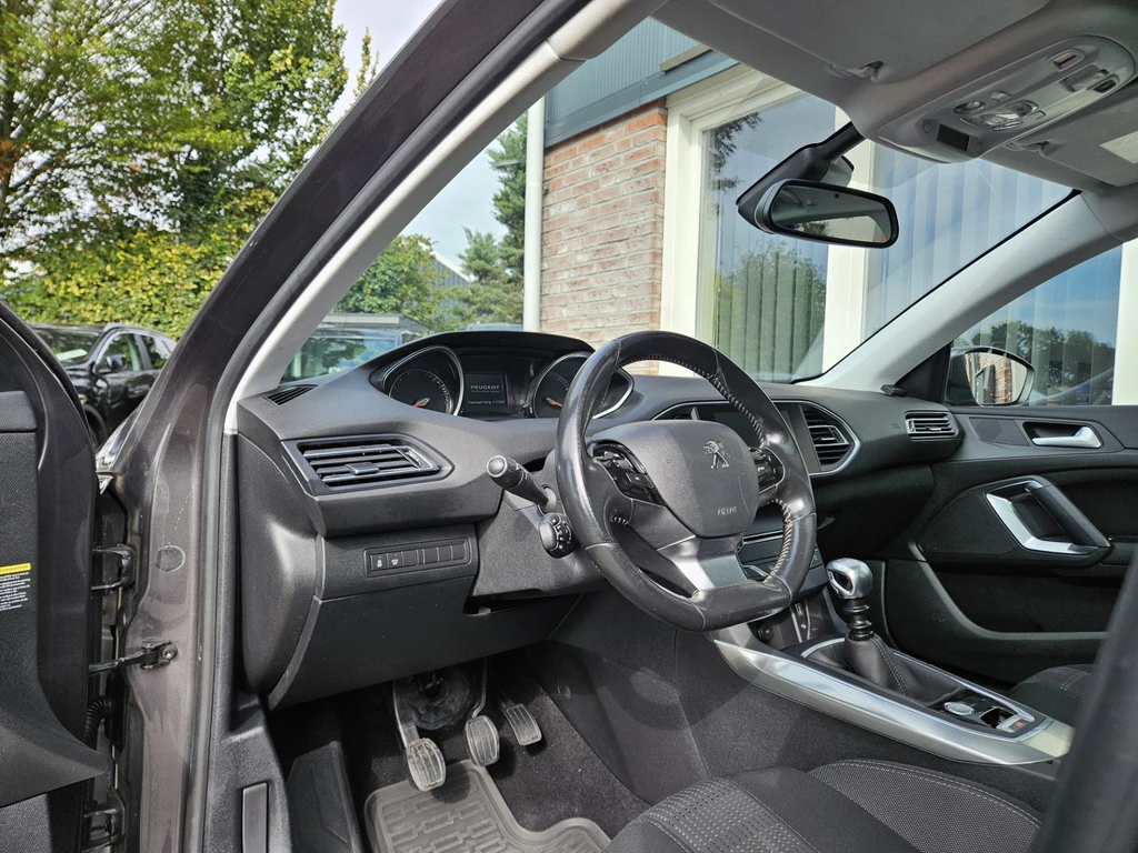 Peugeot 308 – foto 12