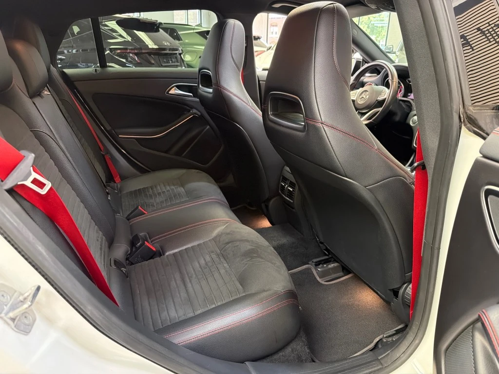 Mercedes-Benz CLA – foto 18