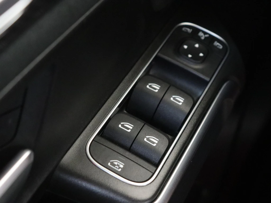 Mercedes-Benz GLB – foto 31