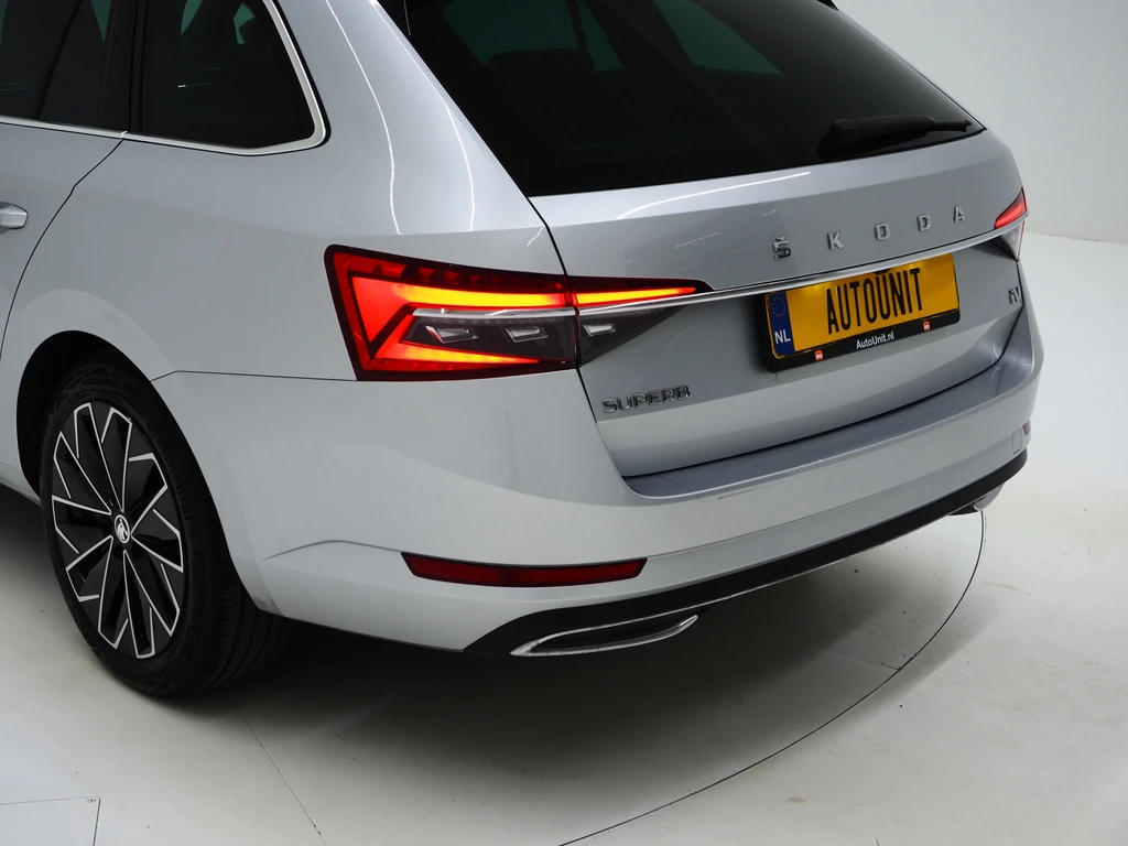Škoda Superb – foto 4
