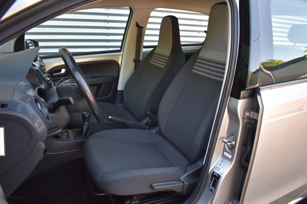 Volkswagen up! – foto 14