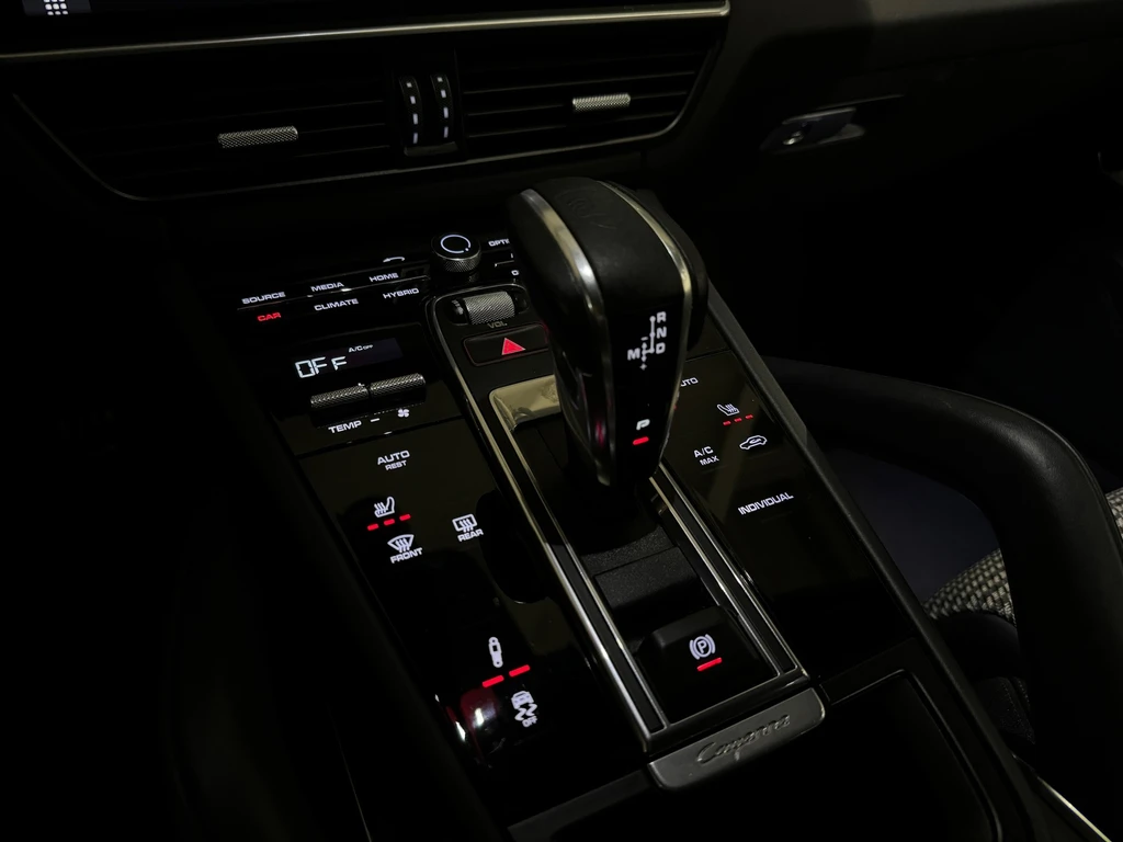 Porsche Cayenne – foto 21
