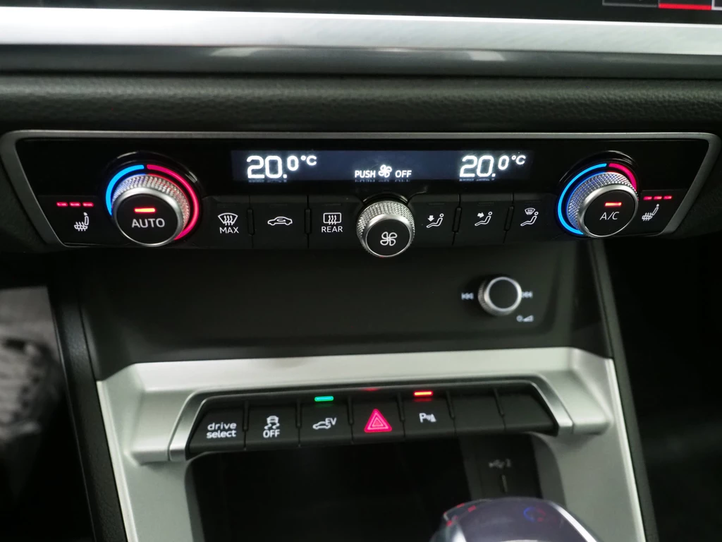 Audi Q3 – foto 30