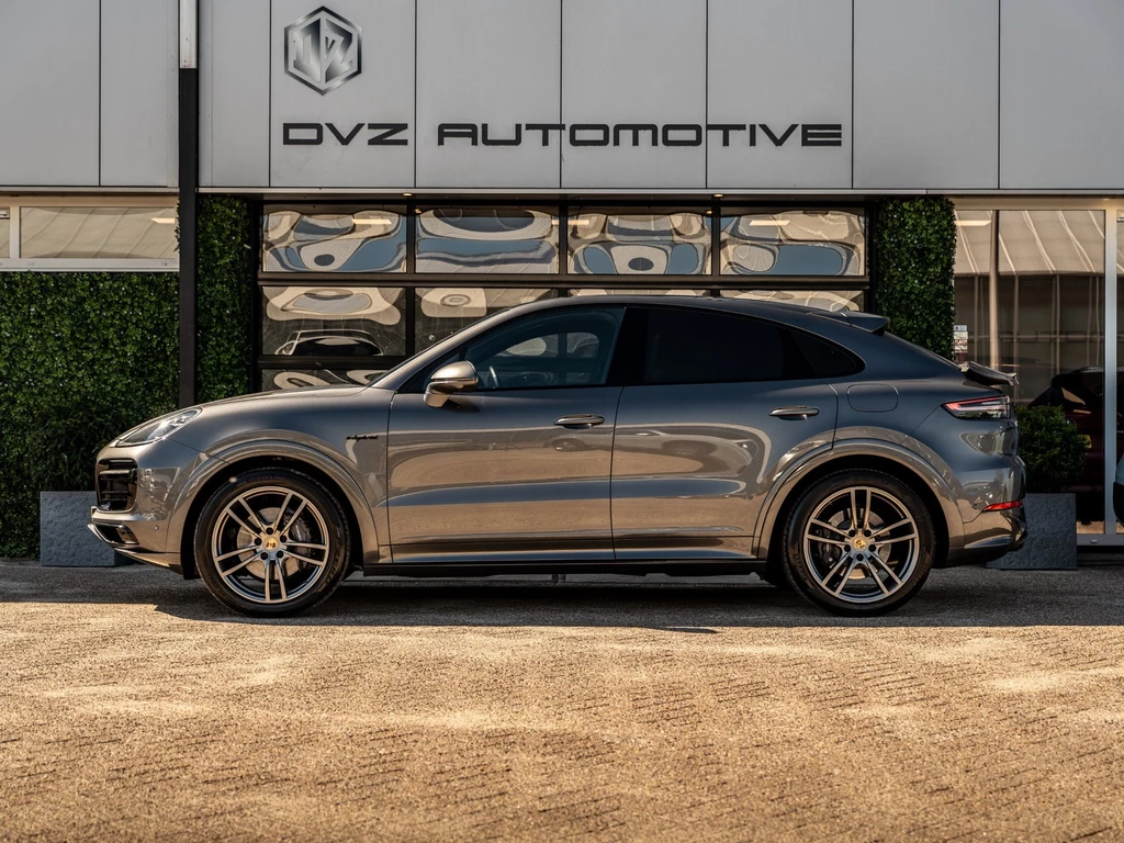 Porsche Cayenne – foto 2