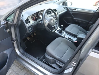 Volkswagen Golf – thumbnail 24