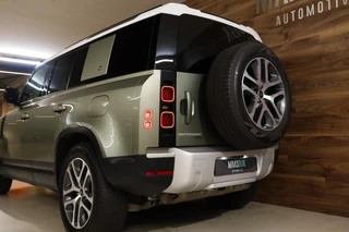Land Rover Defender – thumbnail 5