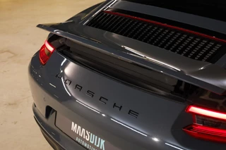 Porsche 911 – thumbnail 18