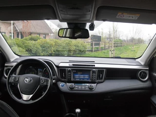 Toyota RAV4 – thumbnail 17