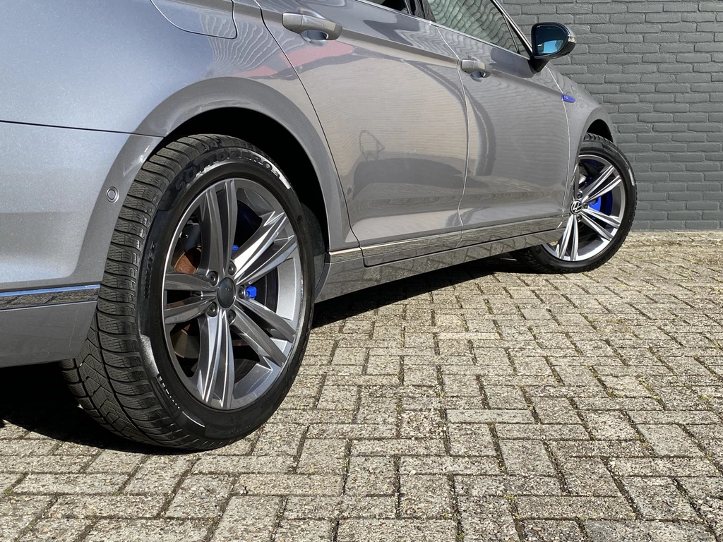 Volkswagen Passat – foto 11