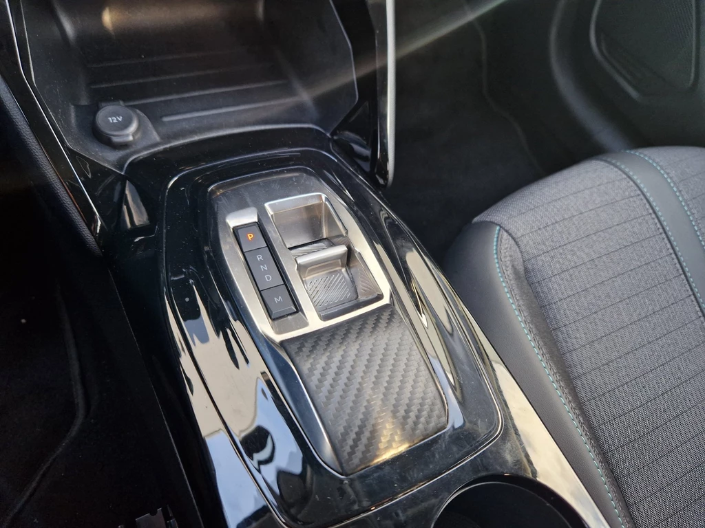 Peugeot 208 – foto 23