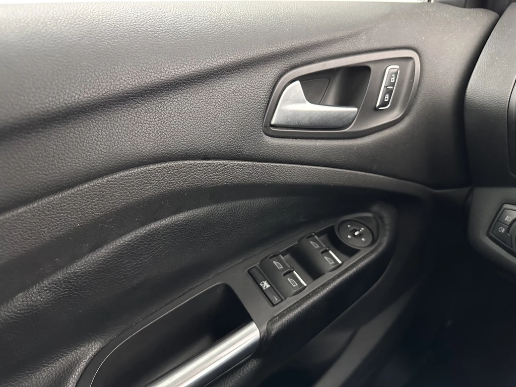 Ford C-MAX – foto 21