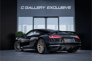 Audi R8 – thumbnail 4