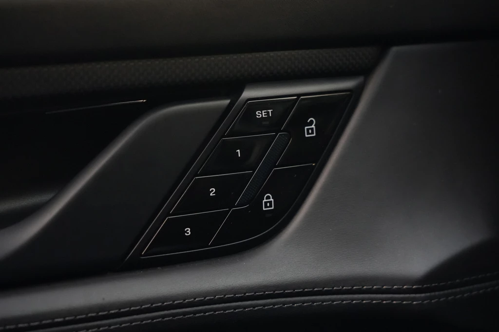 Porsche Taycan – foto 25