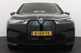 BMW iX – thumbnail 6