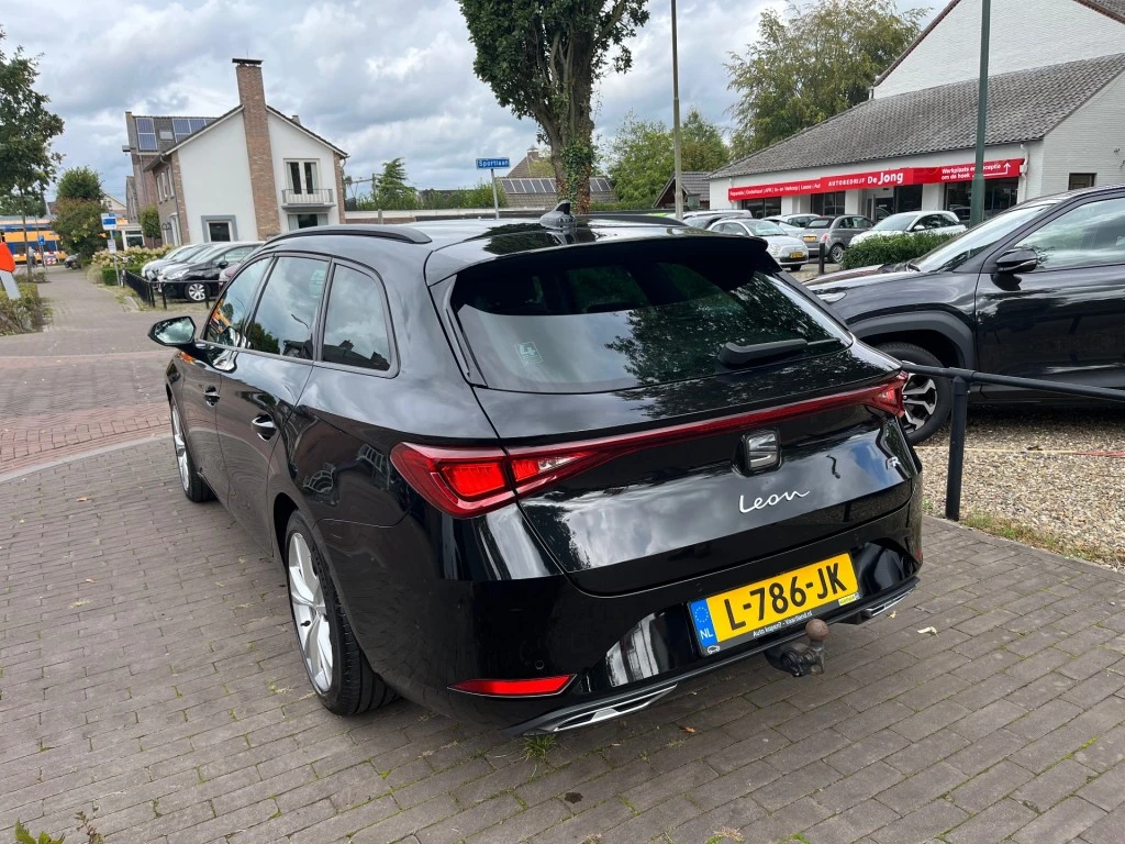 SEAT Leon – foto 3