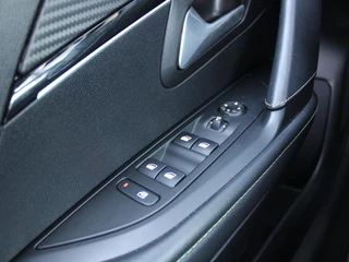 Peugeot 208 – thumbnail 25