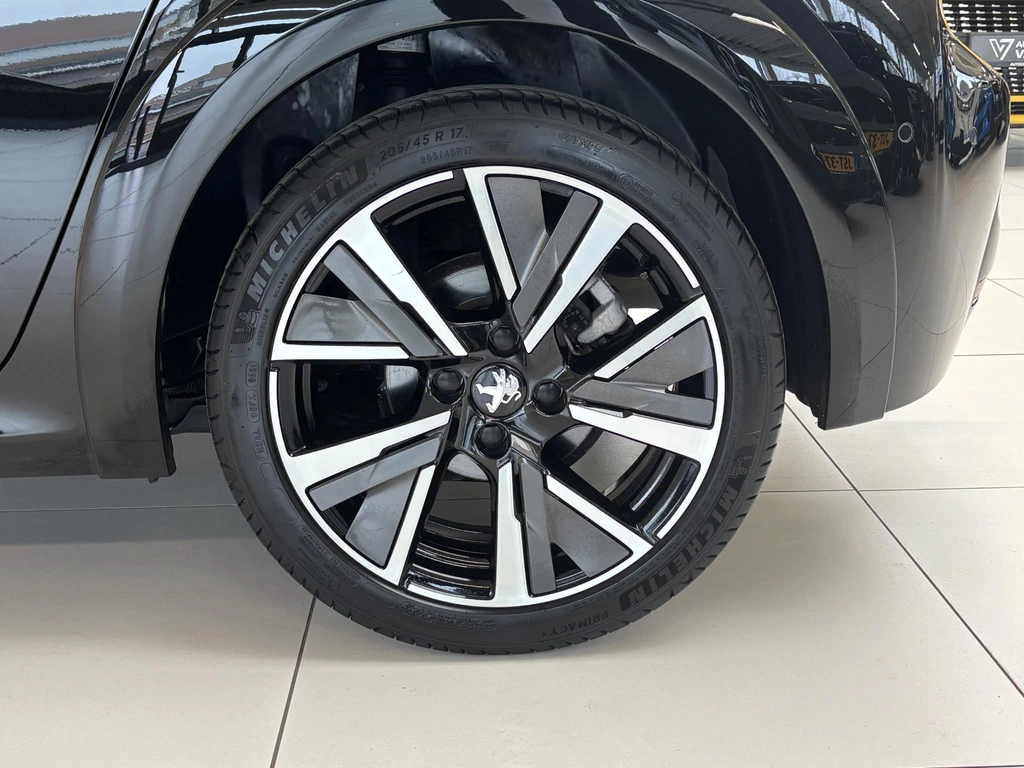 Peugeot 208 – foto 8