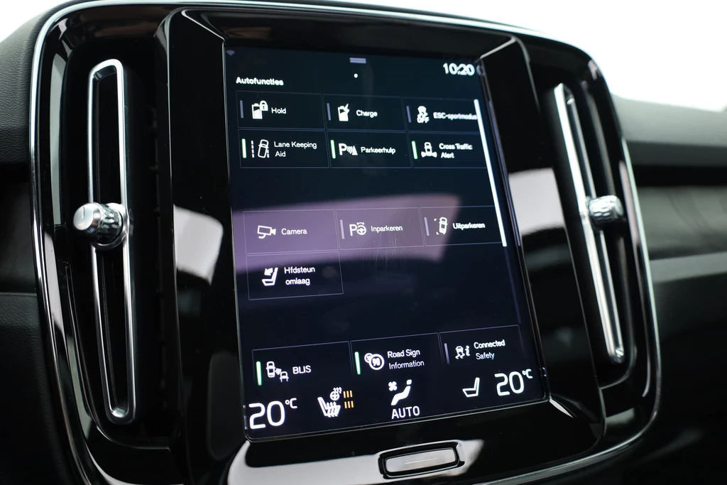 Volvo XC40 – foto 23