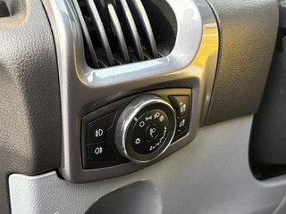 Ford Transit Custom – thumbnail 28