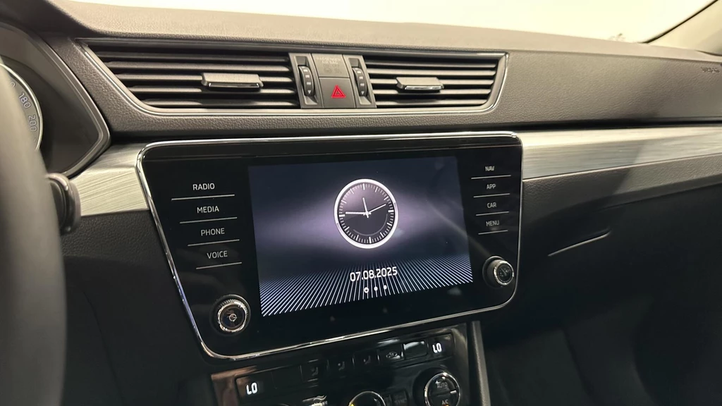 Škoda Superb – foto 28