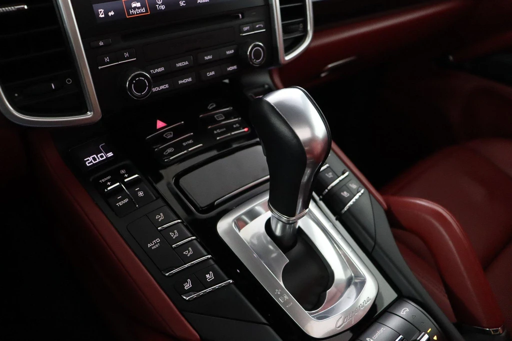 Porsche Cayenne – foto 21