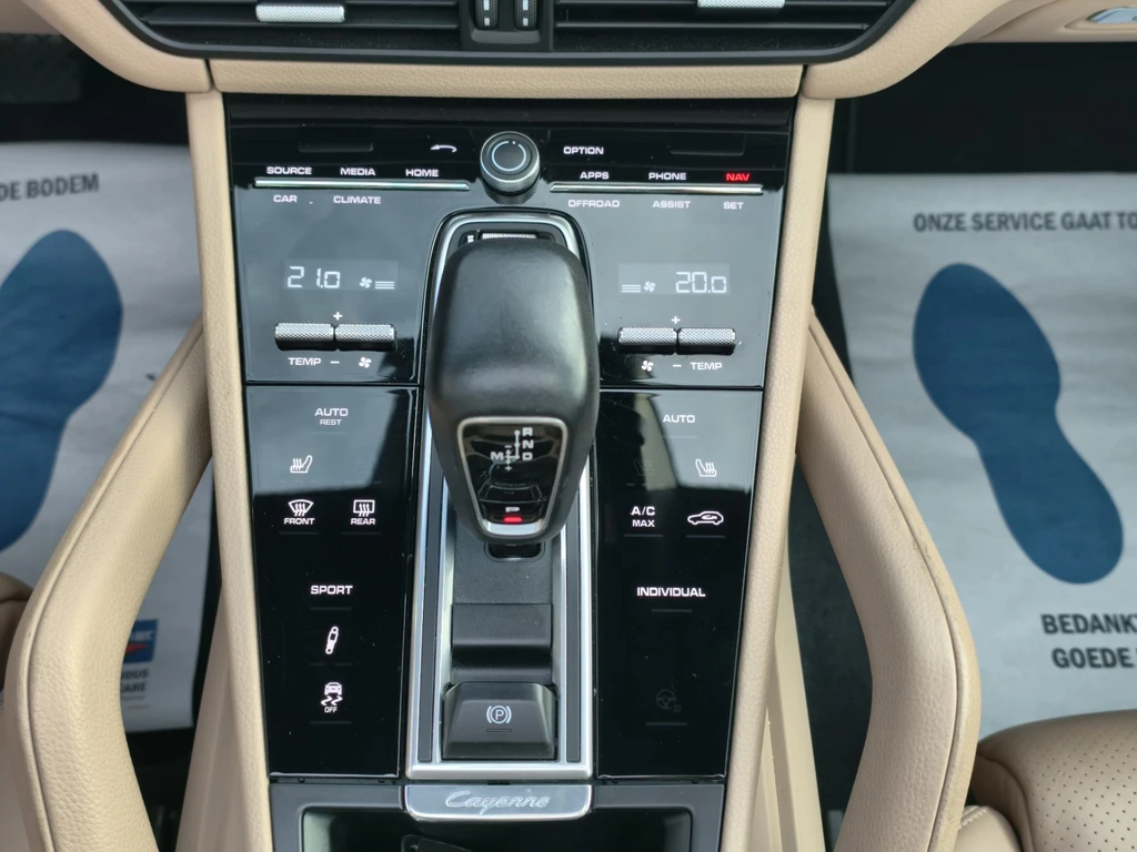 Porsche Cayenne – foto 15