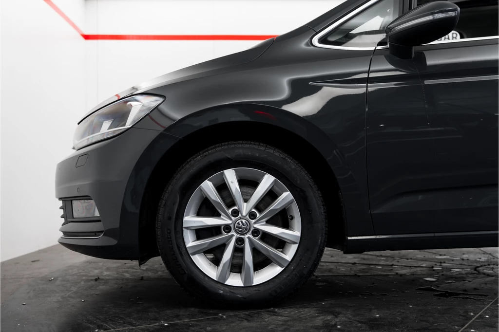 Volkswagen Touran – foto 16