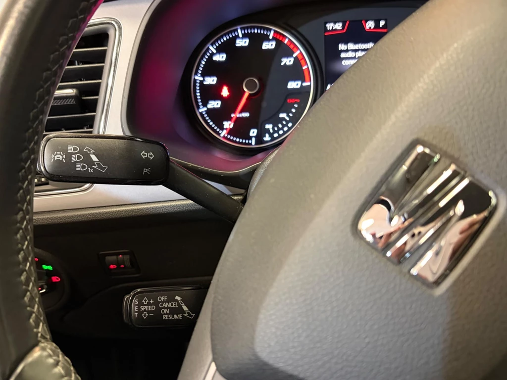 SEAT Leon – foto 21