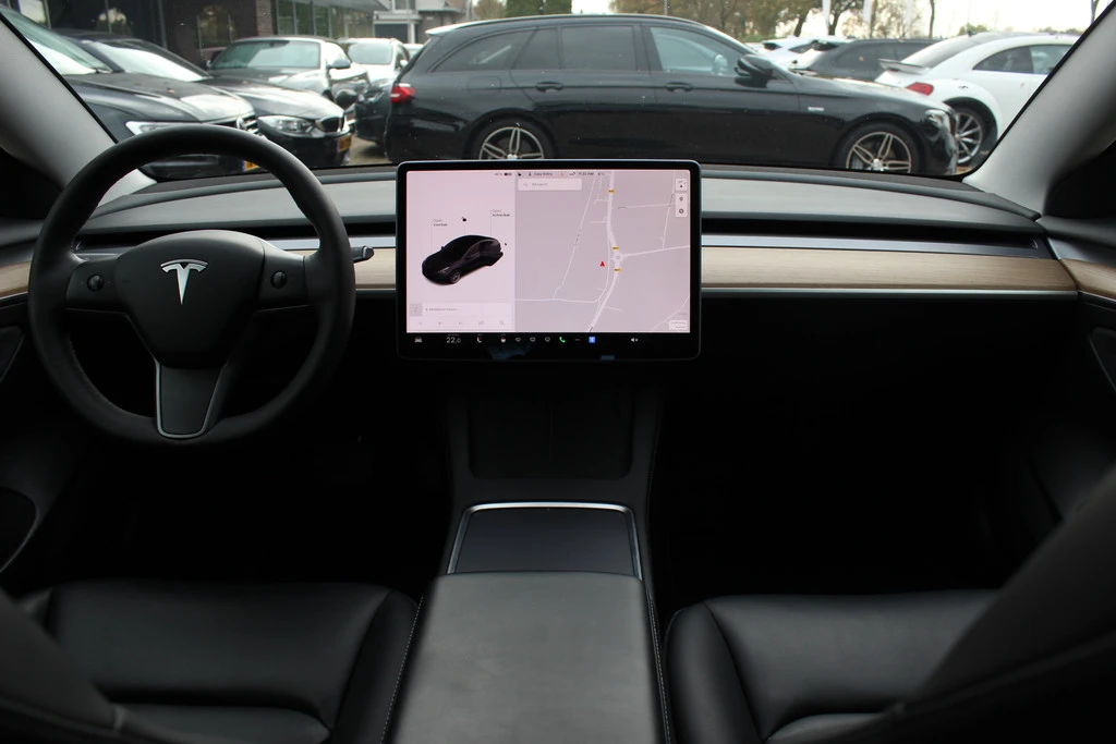 Tesla Model 3 – foto 5