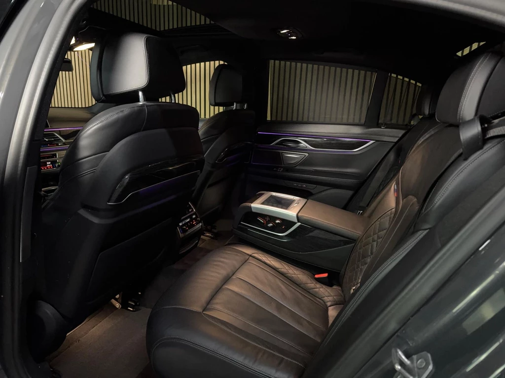BMW 7 Serie – foto 80