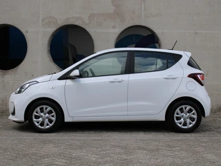 Hyundai i10 – thumbnail 2
