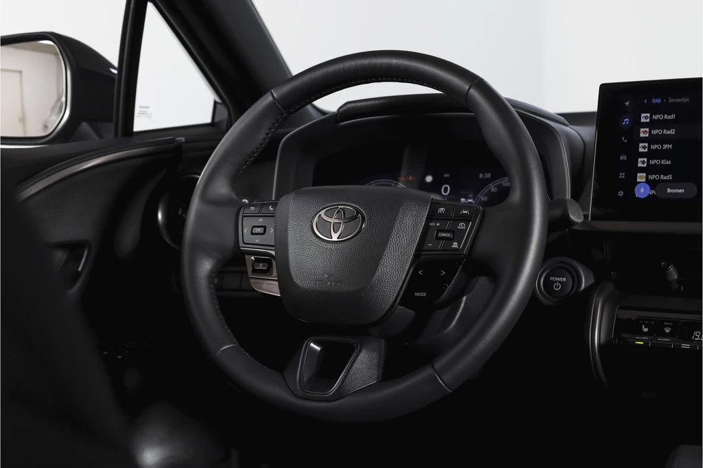 Toyota C-HR – foto 15