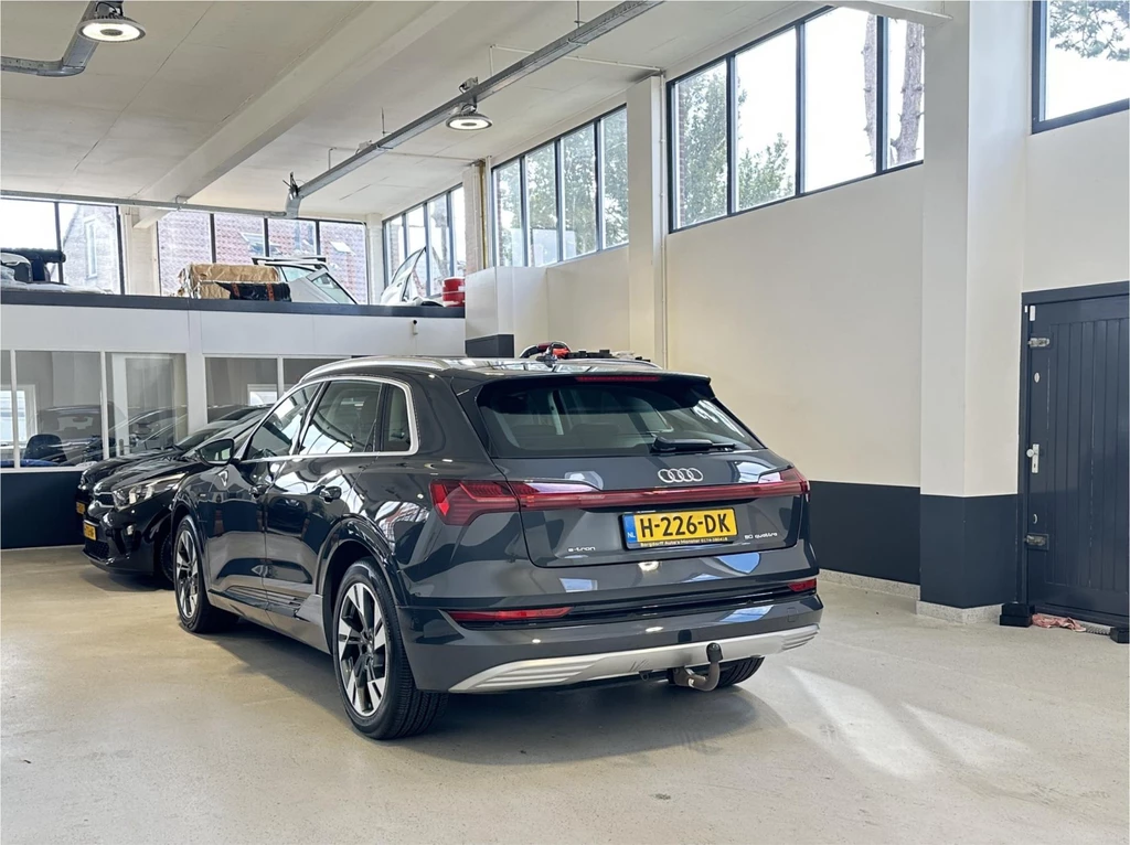 Audi e-tron – foto 2