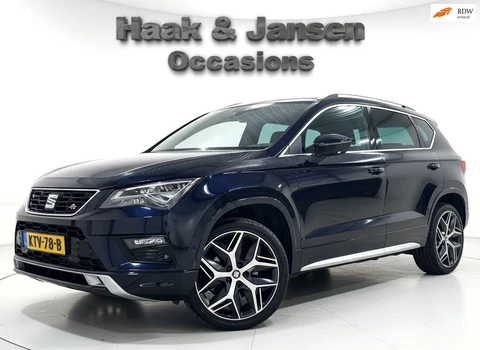 Seat ATECA 1.5 TSI FR Business Intense Black Achteruitrij camera Lane Assist Climate control