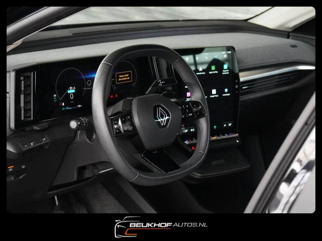 Renault Megane E-Tech – foto 33