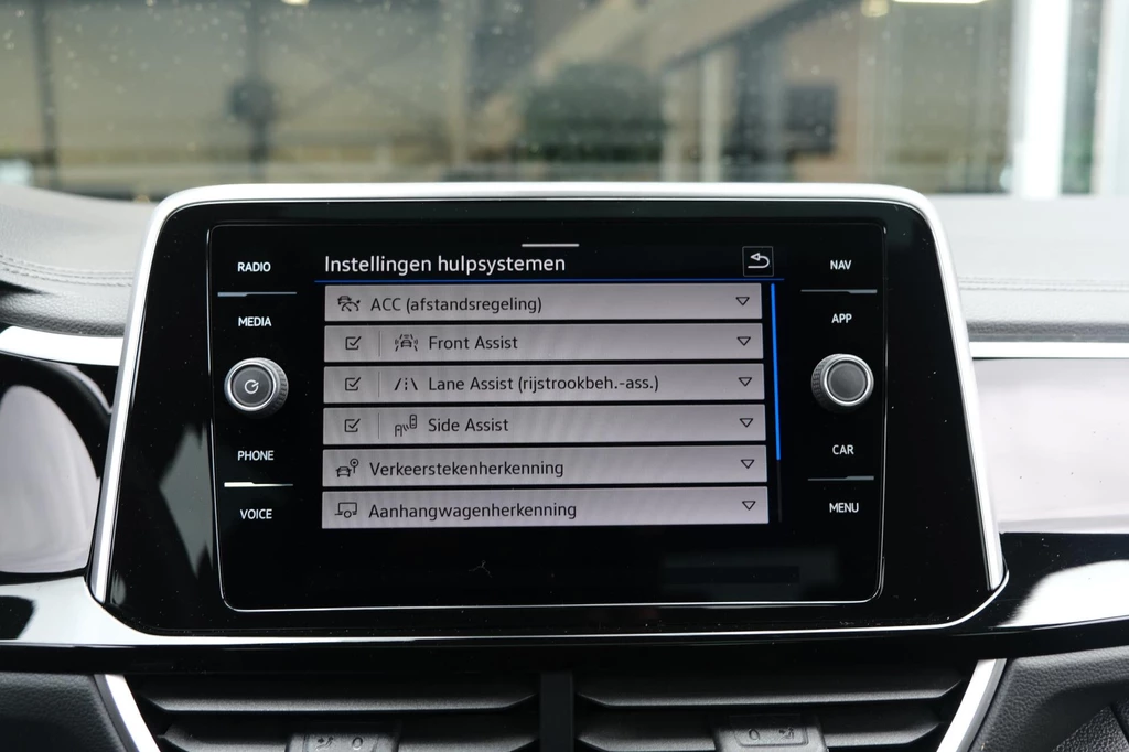 Volkswagen T-Roc – foto 29