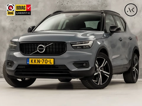 Volvo XC40 1.5 T5 Recharge R-Design 262Pk Automaat (PANORAMADAK, APPLE CARPLAY, GROOT NAVI, LEDER/ALCANTARA, CAMERA, SPORTSTOELEN, KEYLESS, ELEK ACHTERKLEP, NIEUWSTAAT)