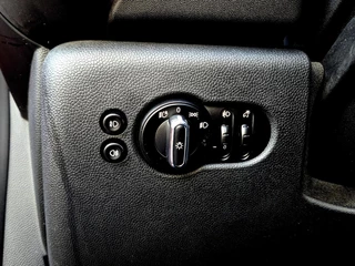 MINI One Cabrio – thumbnail 23