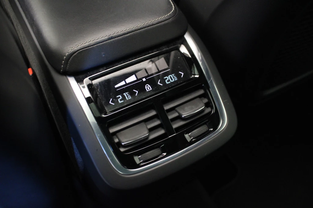 Volvo XC60 – foto 24