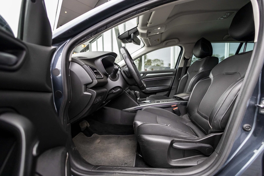 Renault Megane E-Tech – foto 12