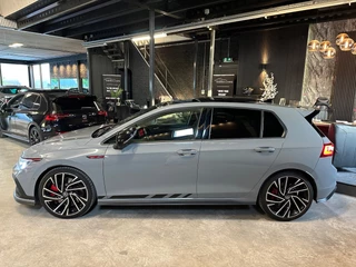 Volkswagen Golf – thumbnail 3