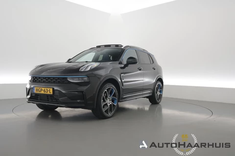 Lynk & Co 01 1.5 PHEV MY23 | Rijklaar! | Zwartehemel | Afn. Trekhaak | Pano | 360*+ PDC | Adapt. Cruise | Memory | Stoelverw. | Apple CarPlay V