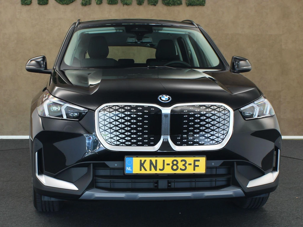 BMW iX1 – foto 9
