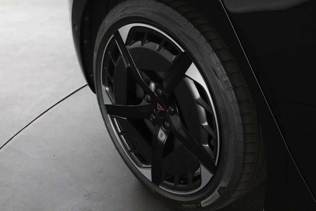 CUPRA Born – foto 15