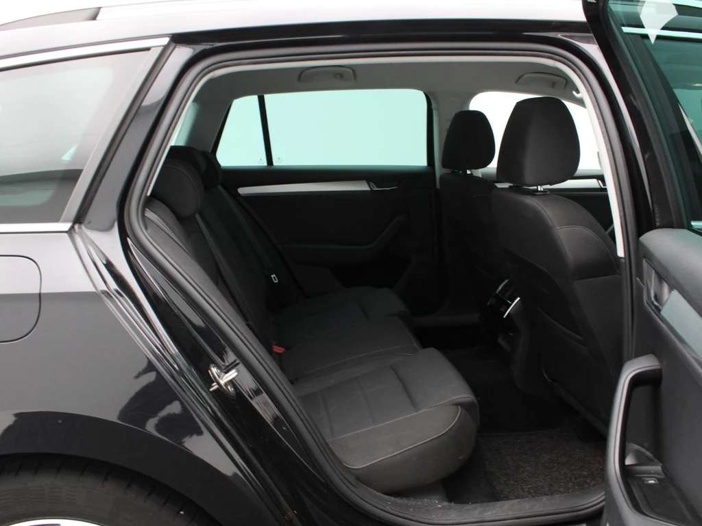 Škoda Superb – foto 10