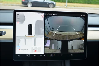 Tesla Model Y – thumbnail 24